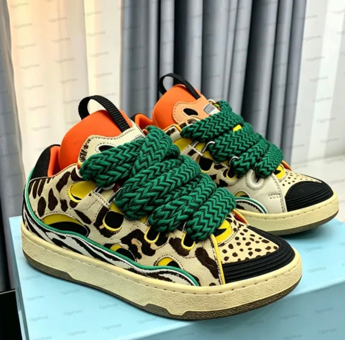 Lanvin curb sneakers