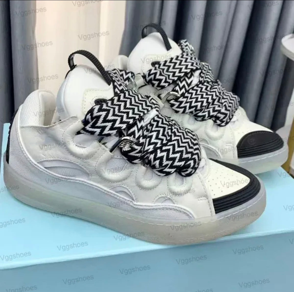 Lanvin curb sneakers